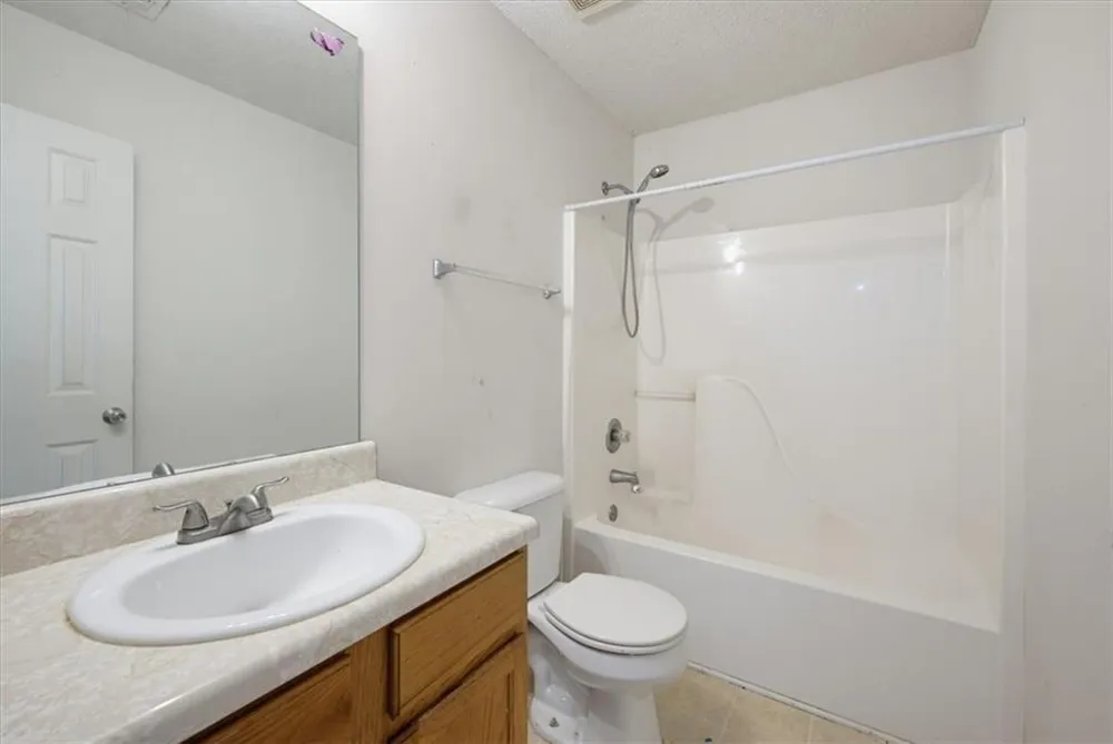 4755 Bridle Point Parkway Snellville, GA 30039