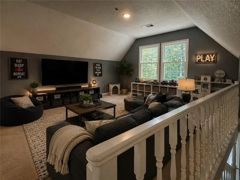 3728 Spring Leaf Lane Acworth, GA 30101