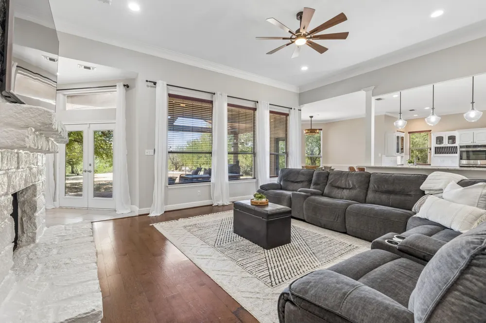 115 Rim Rock Road Aledo, TX 76008
