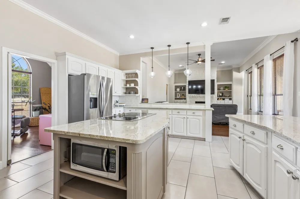 115 Rim Rock Road Aledo, TX 76008