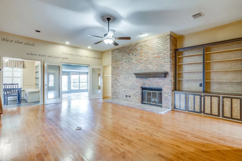 990 Oak Ridge Drive Keller, TX 76248