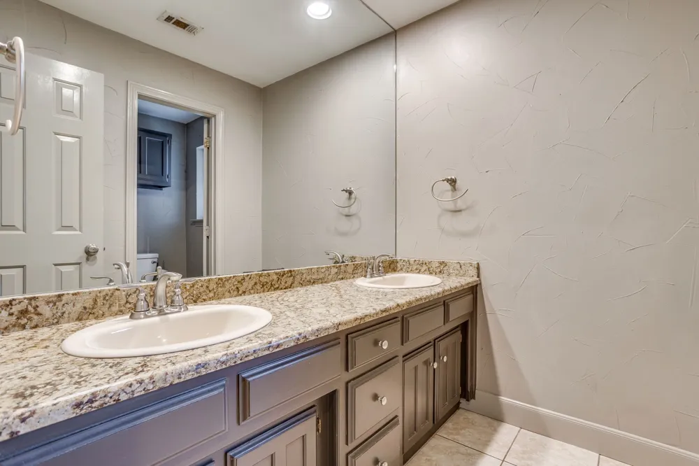 990 Oak Ridge Drive Keller, TX 76248