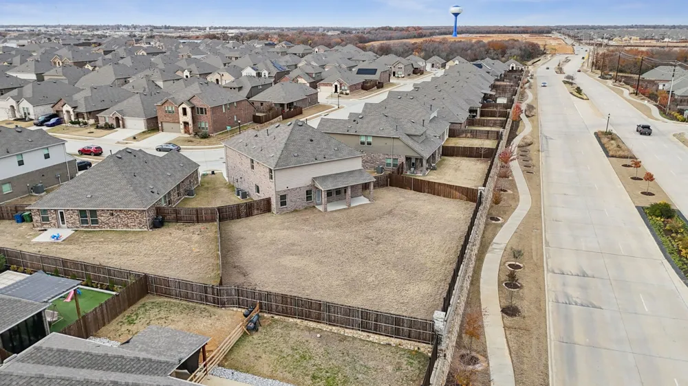 3400 Honey Hill Road Aubrey, TX 76227