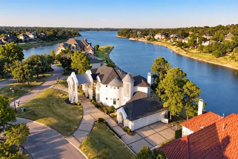 656 Timbercrest Circle