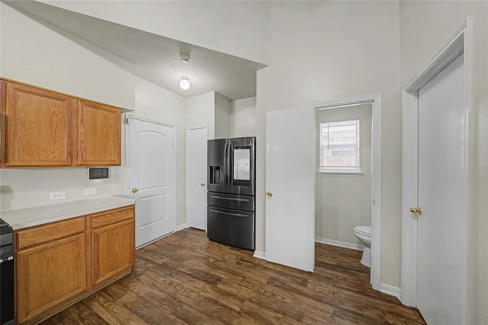 1111 Auburn View Lane Fresno, TX 77545