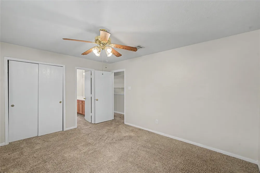 1111 Auburn View Lane Fresno, TX 77545