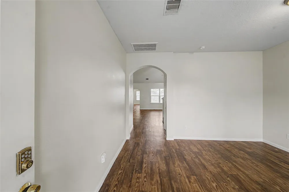 1111 Auburn View Lane Fresno, TX 77545