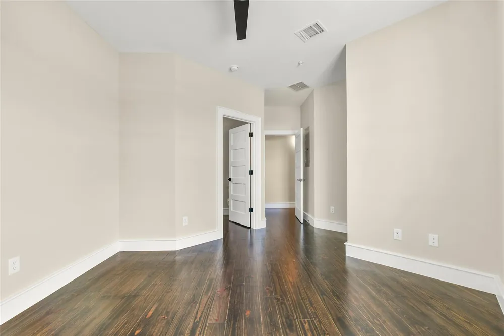 1716 23rd Street #B Galveston, TX 77550