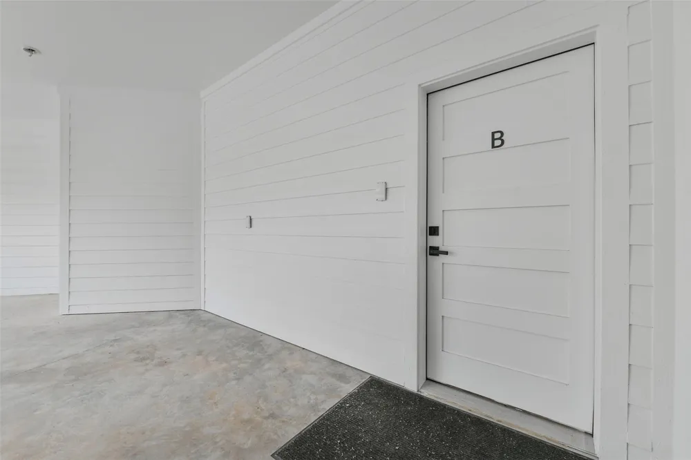 1716 23rd Street #B Galveston, TX 77550