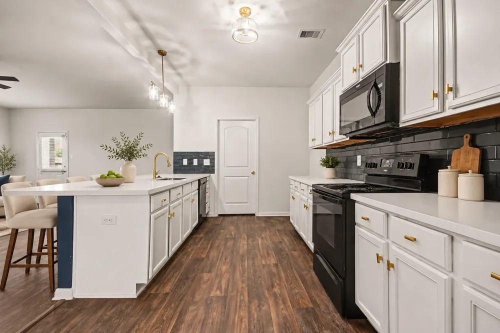 12027 Windage Drive La Marque, TX 77568
