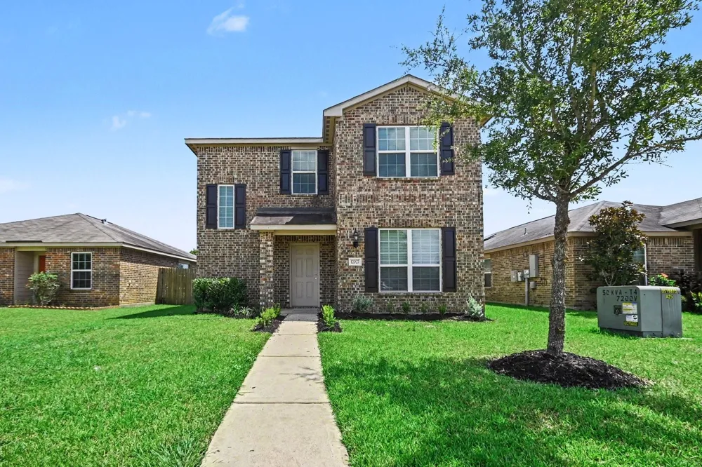 12027 Windage Drive La Marque, TX 77568