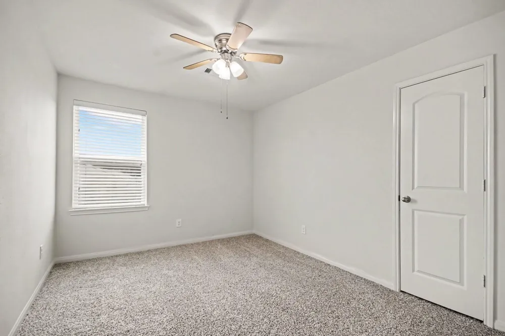 12027 Windage Drive La Marque, TX 77568