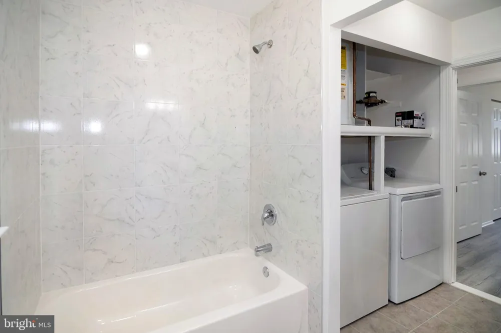 70 HIGHLAND AVENUE Sicklerville, NJ 08081