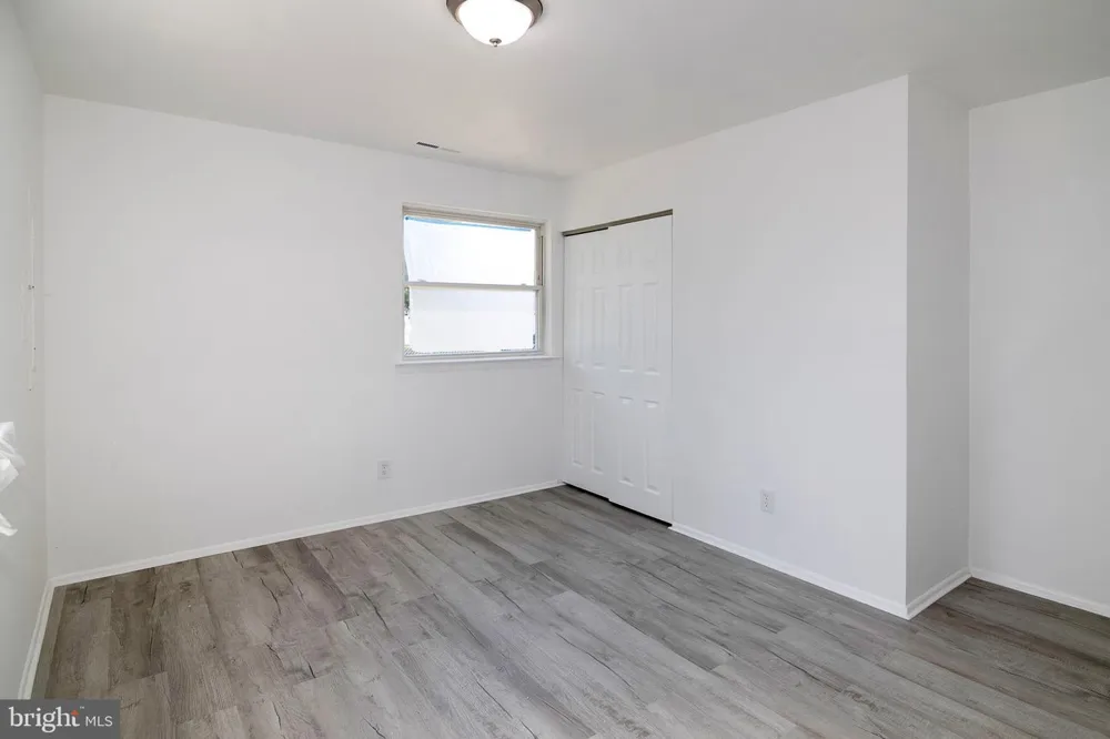 70 HIGHLAND AVENUE Sicklerville, NJ 08081