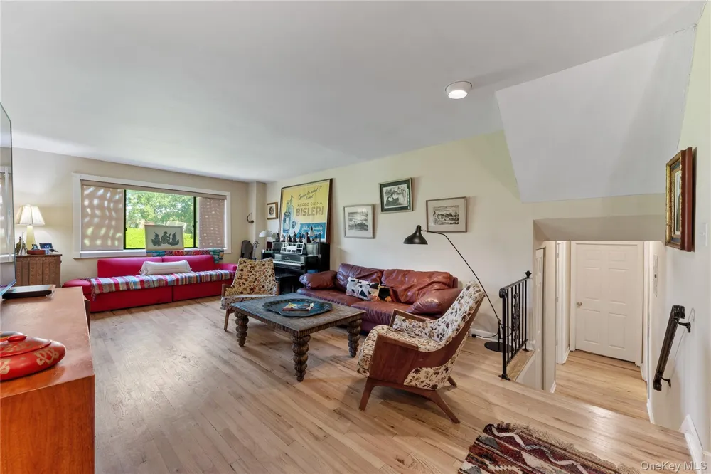 30 Gateway Road #102N Yonkers, NY 10701