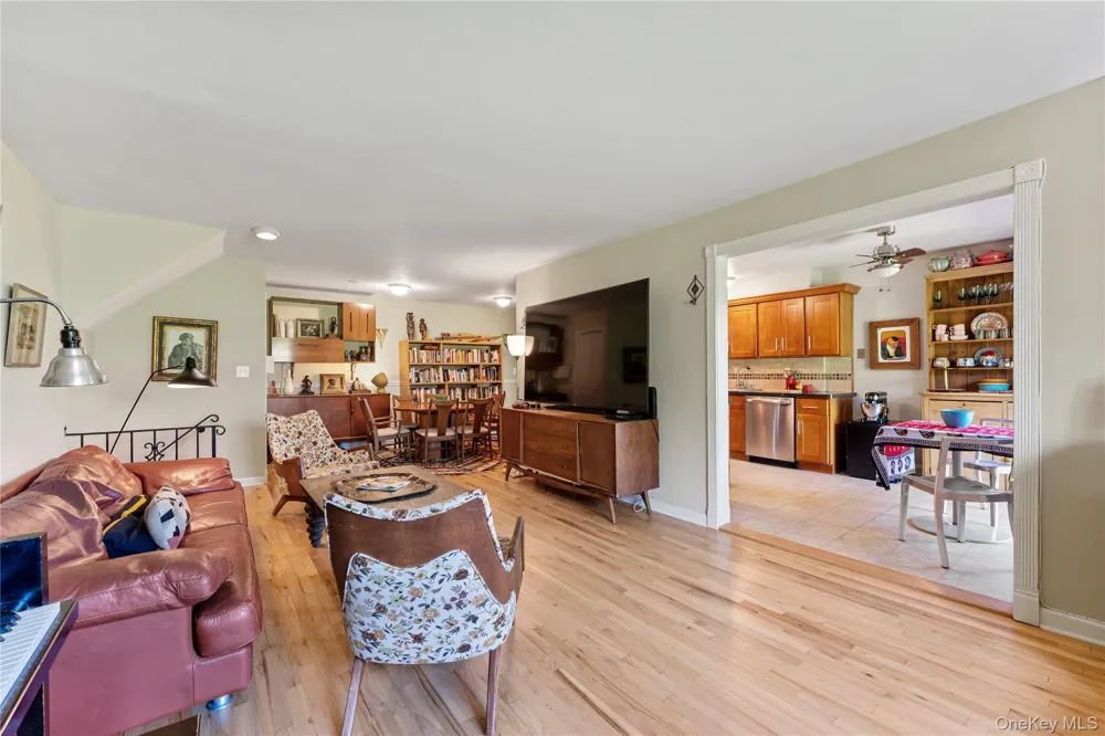 30 Gateway Road #102N Yonkers, NY 10701