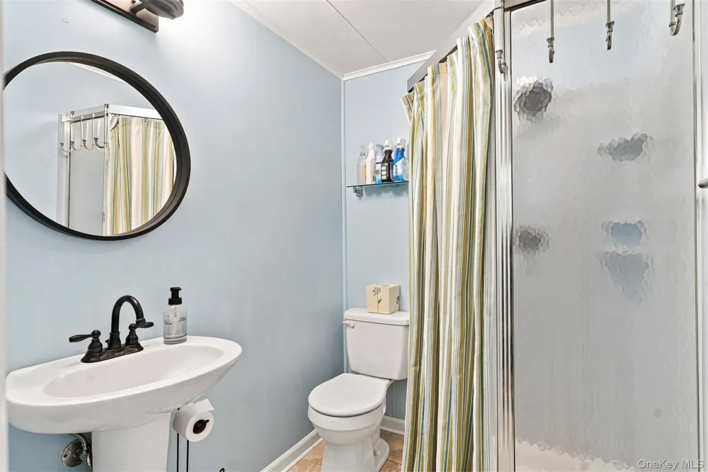 21 Smith Street Red Hook, NY 12571