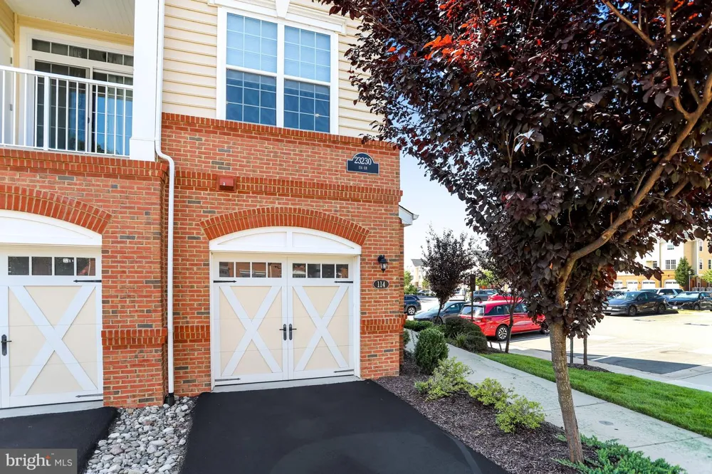 23230 MILLTOWN KNOLL SQUARE #114 Ashburn, VA 20148