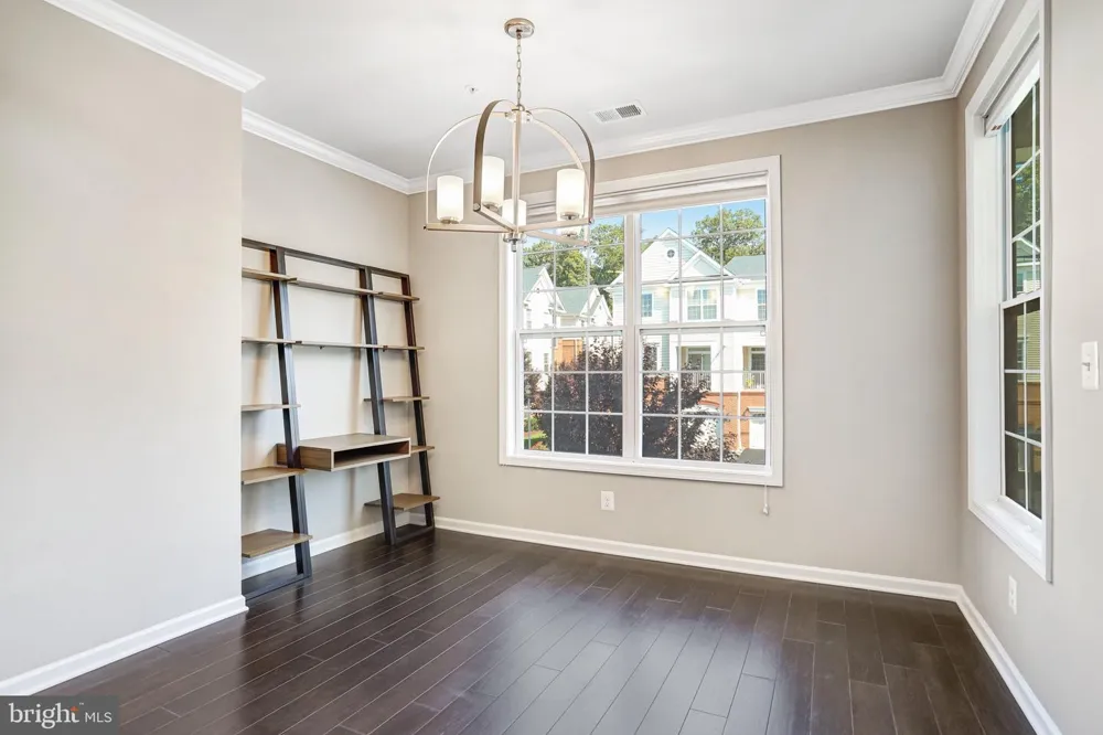 23230 MILLTOWN KNOLL SQUARE #114 Ashburn, VA 20148