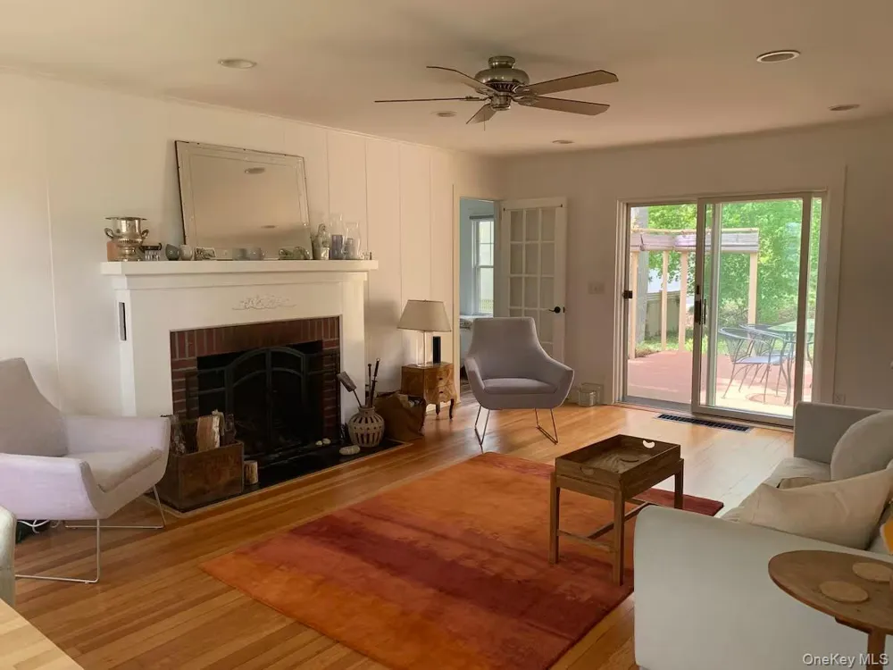 1240 West Road Cutchogue, NY 11935