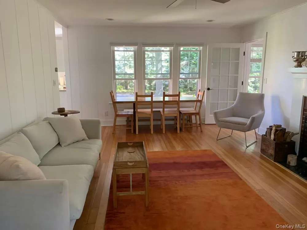 1240 West Road Cutchogue, NY 11935