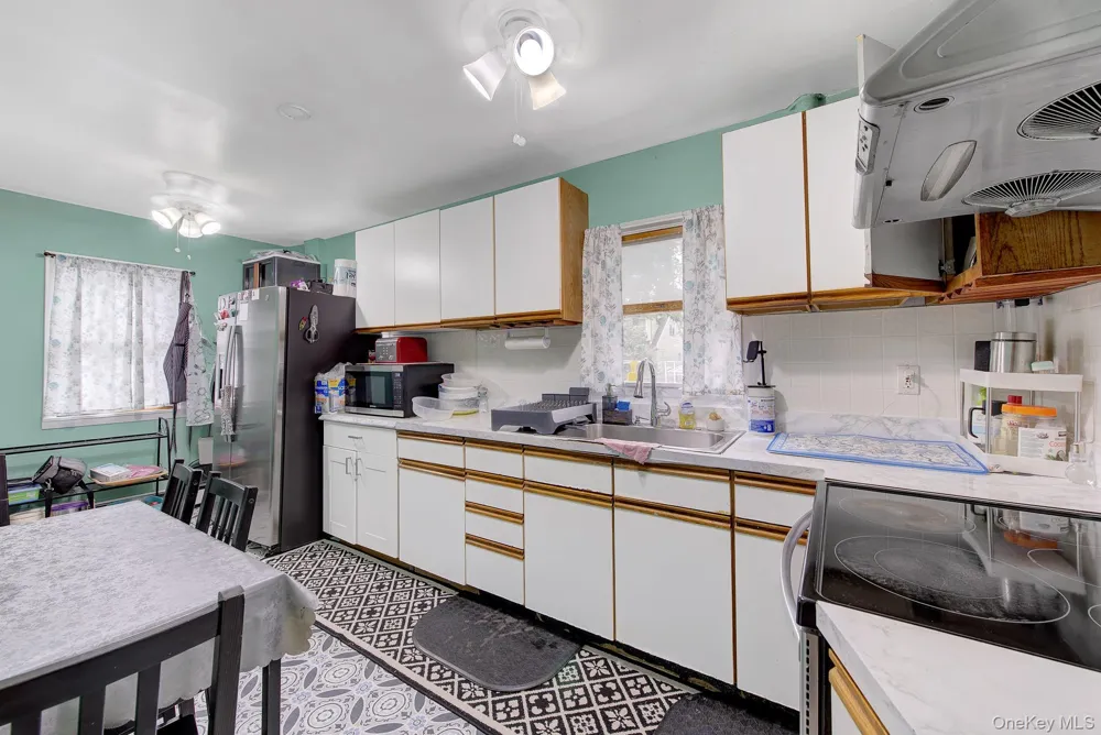 2488 1st Avenue East Meadow, NY 11554