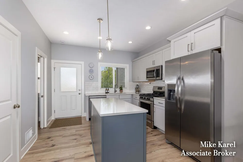 297 Vista Green Court Holland, MI 49423