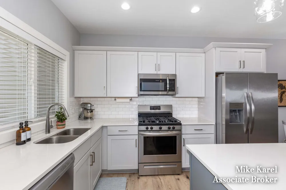 297 Vista Green Court Holland, MI 49423