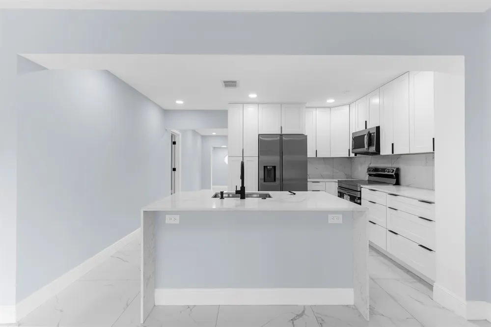 1772 NW 38th Street Oakland Park, FL 33309