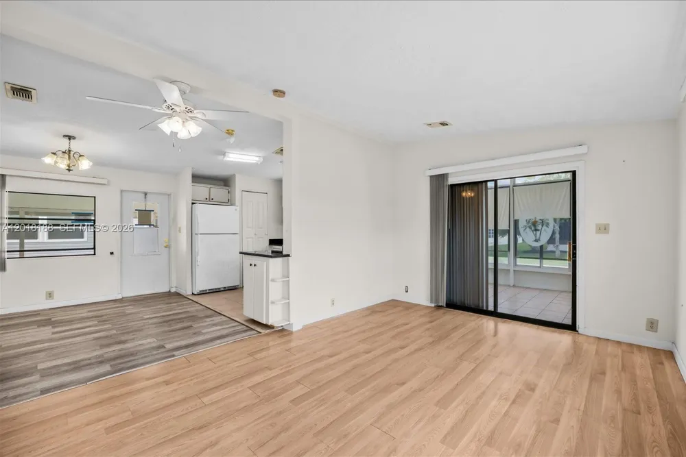 8208 W Bitterbush Ln Port St. Lucie, FL 34952