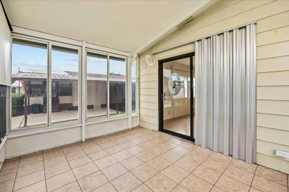 8208 W Bitterbush Ln Port St. Lucie, FL 34952