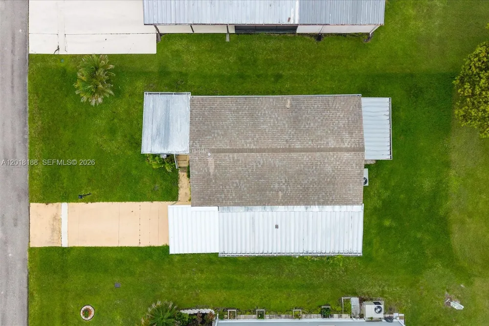 8208 W Bitterbush Ln Port St. Lucie, FL 34952