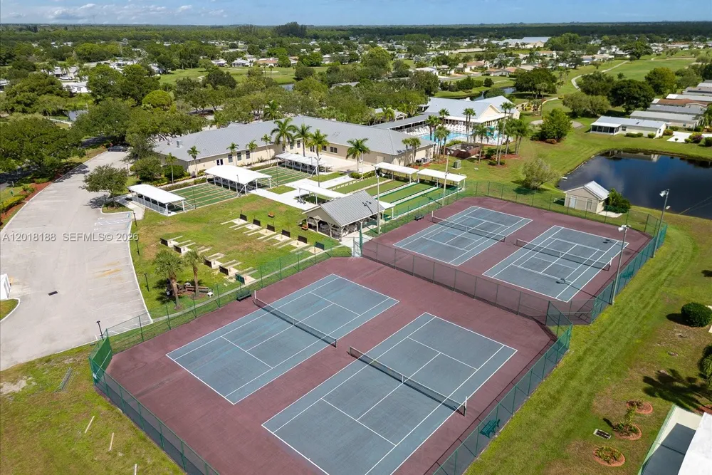 8208 W Bitterbush Ln Port St. Lucie, FL 34952
