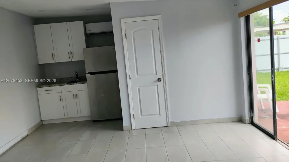 2421 SW 93rd Ct #1 Miami, FL 33165