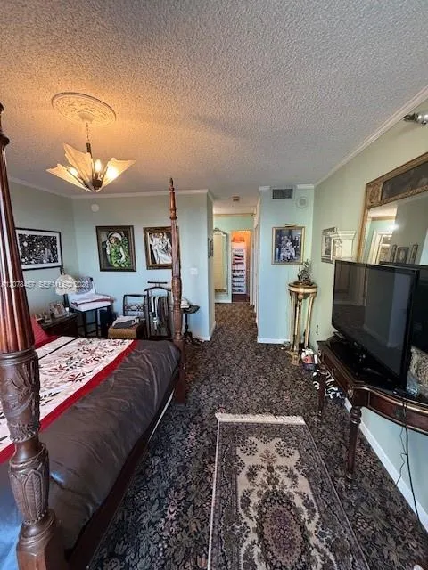 20505 E Country Club Dr #1036 Aventura, FL 33180