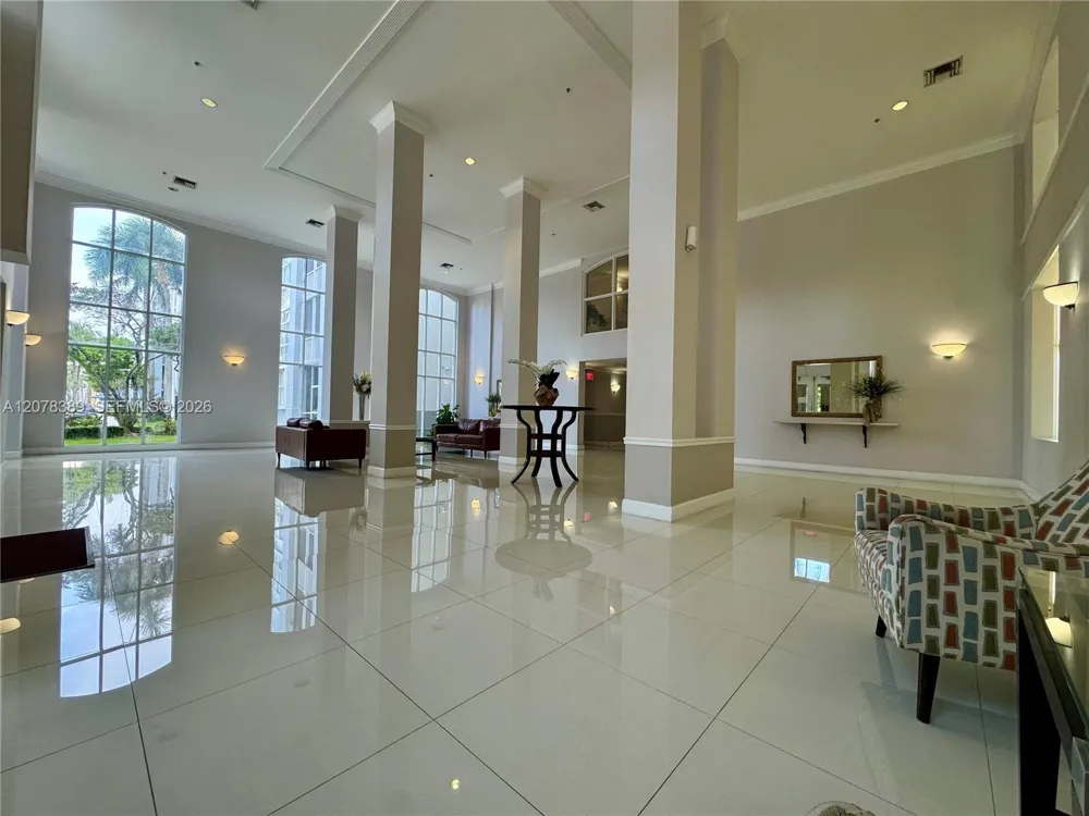 9725 NW 52nd St #109 Doral, FL 33178
