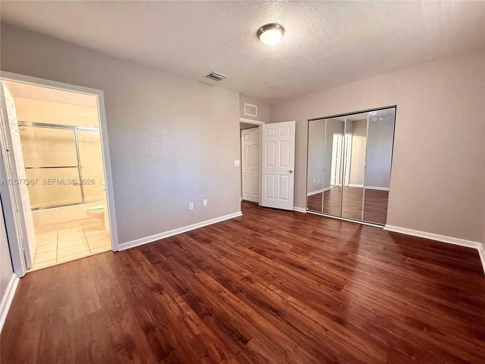 8219 SW 27th St #102 Miramar, FL 33025