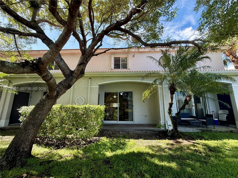 8219 SW 27th St #102 Miramar, FL 33025
