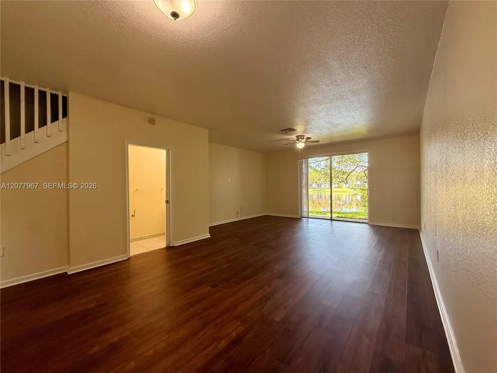 8219 SW 27th St #102 Miramar, FL 33025
