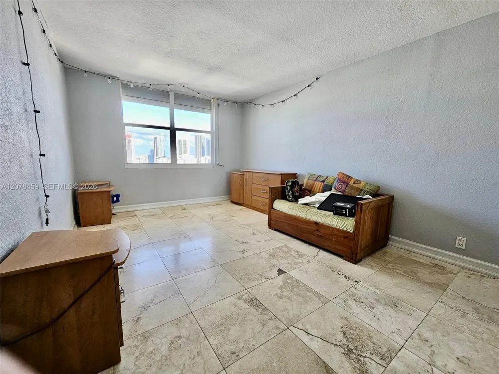 427 Golden Isles Dr #16E Hallandale Beach, FL 33009