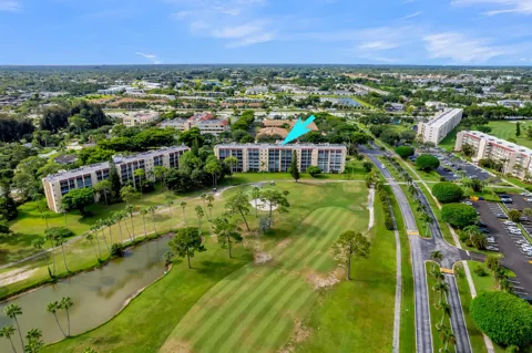 3836 Via Poinciana