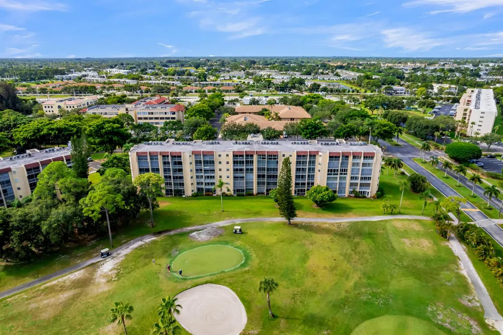 3836 Via Poinciana #607 Lake Worth, FL 33467