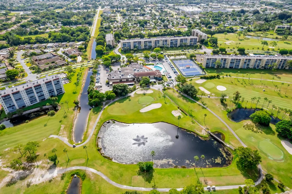 3836 Via Poinciana #607 Lake Worth, FL 33467