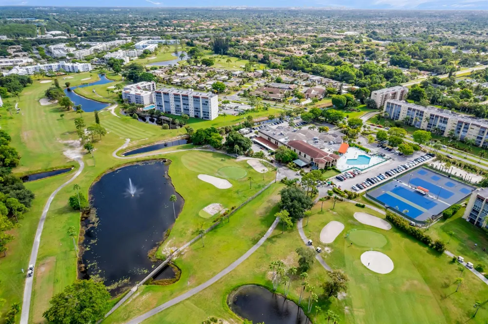 3836 Via Poinciana #607 Lake Worth, FL 33467