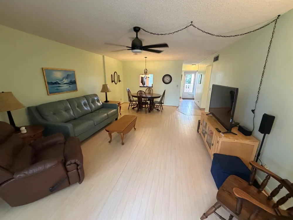 206 SE 10TH STREET #201 Dania Beach, FL 33004