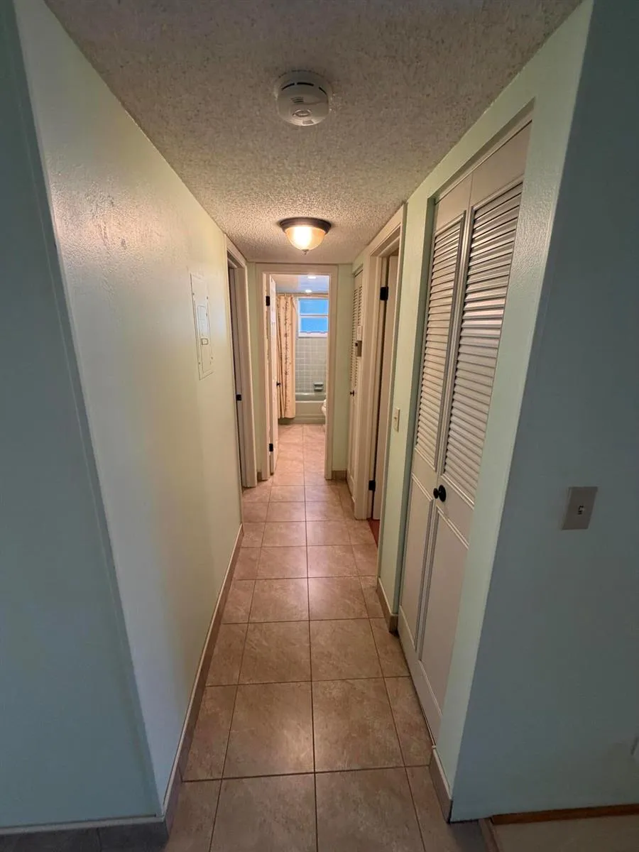 206 SE 10TH STREET #201 Dania Beach, FL 33004