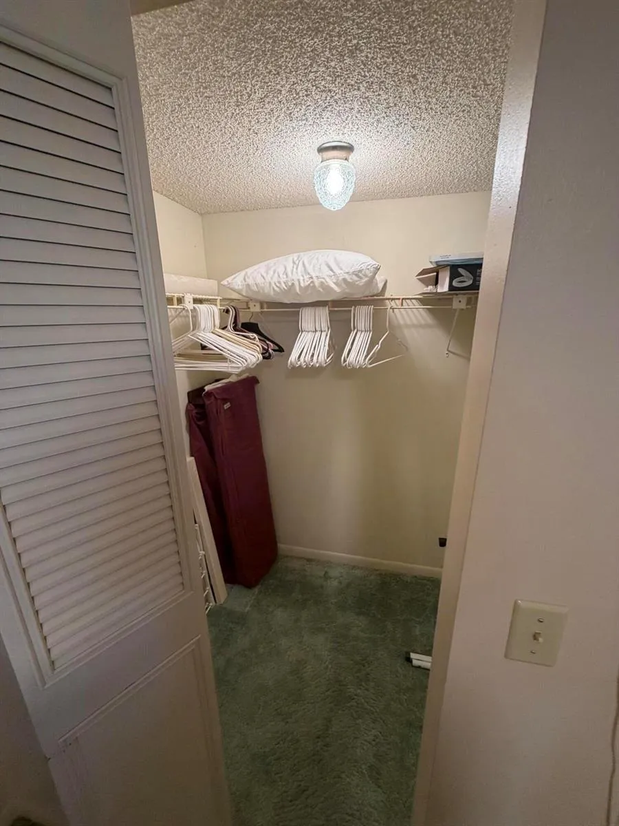 206 SE 10TH STREET #201 Dania Beach, FL 33004