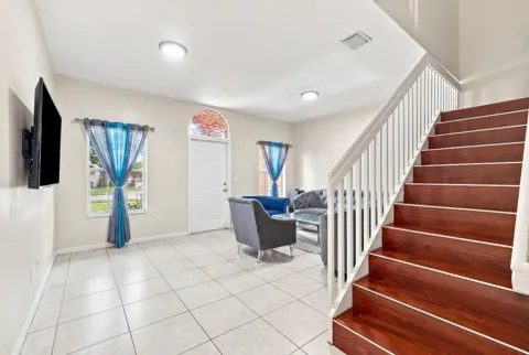 406 W SANTA CATALINA CIRCLE #406