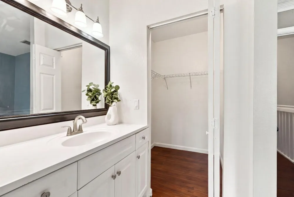 406 W SANTA CATALINA CIRCLE #406 North Lauderdale, FL 33068