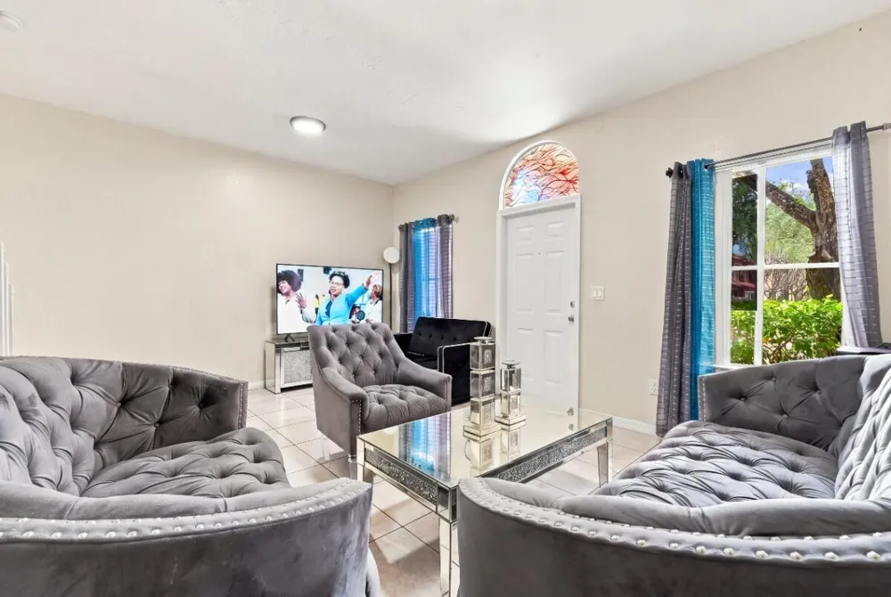 406 W SANTA CATALINA CIRCLE #406 North Lauderdale, FL 33068